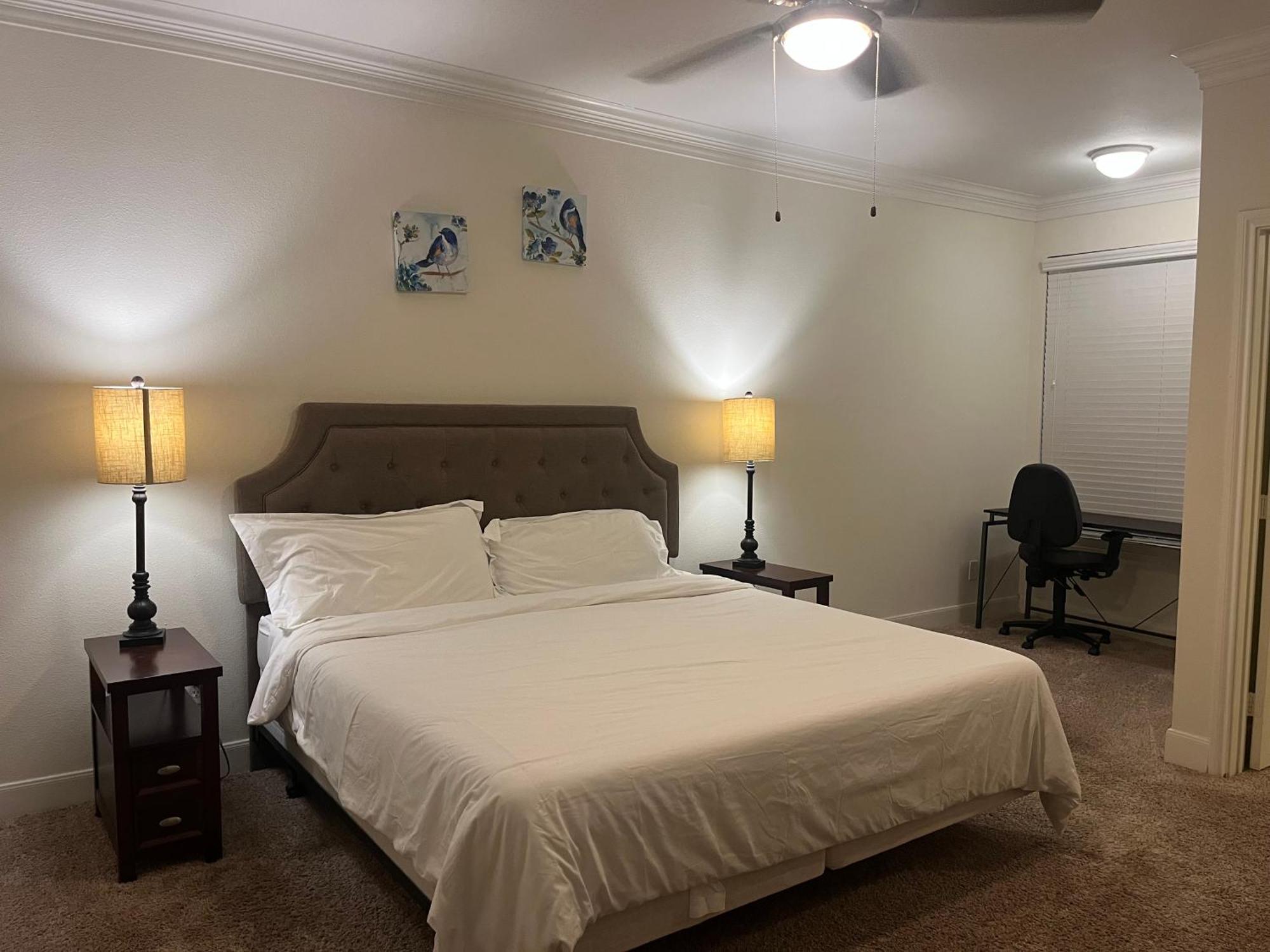 Luxury Fully Furnished Apartments By Nasa And Kemah Boardwalk Houston Oda fotoğraf